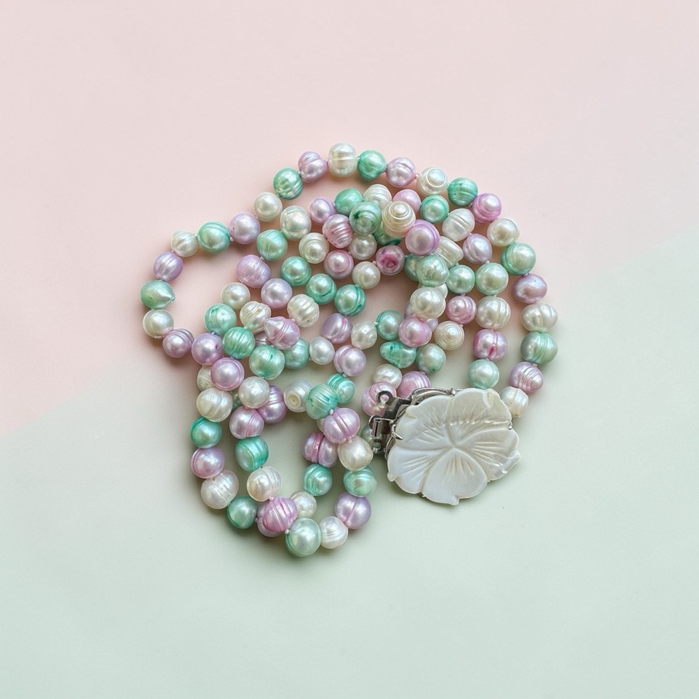 Vintage Multi-Strand Genuine Freshwater Pearl Necklace with Carved Mother of Pea